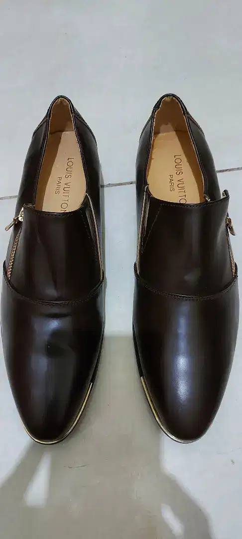 Pantofel Louis Vuitton 39