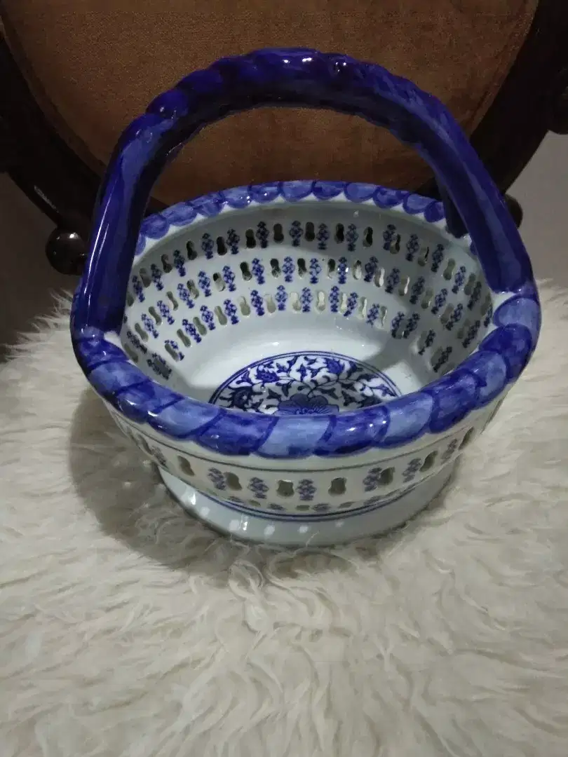 Kranjang keramik tebal