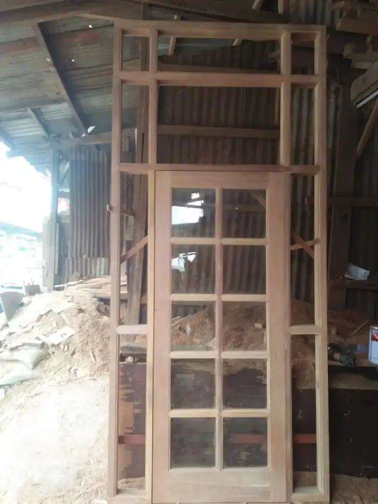 Kusen dan daun pintu jendela kaca mati