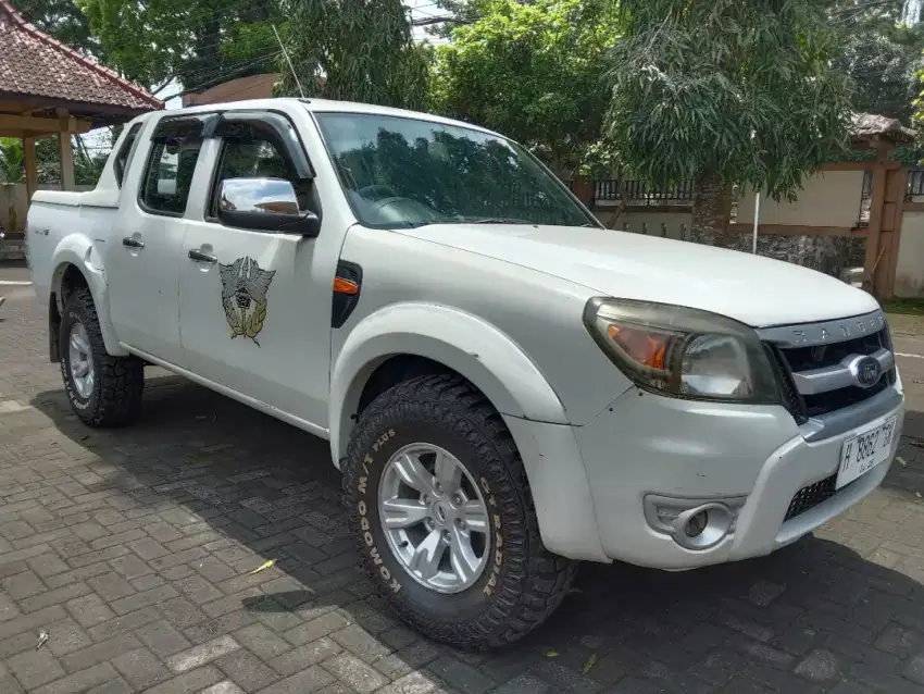 Ford Ranger Doubel Cabin 4x4 2011 Siap Pakai