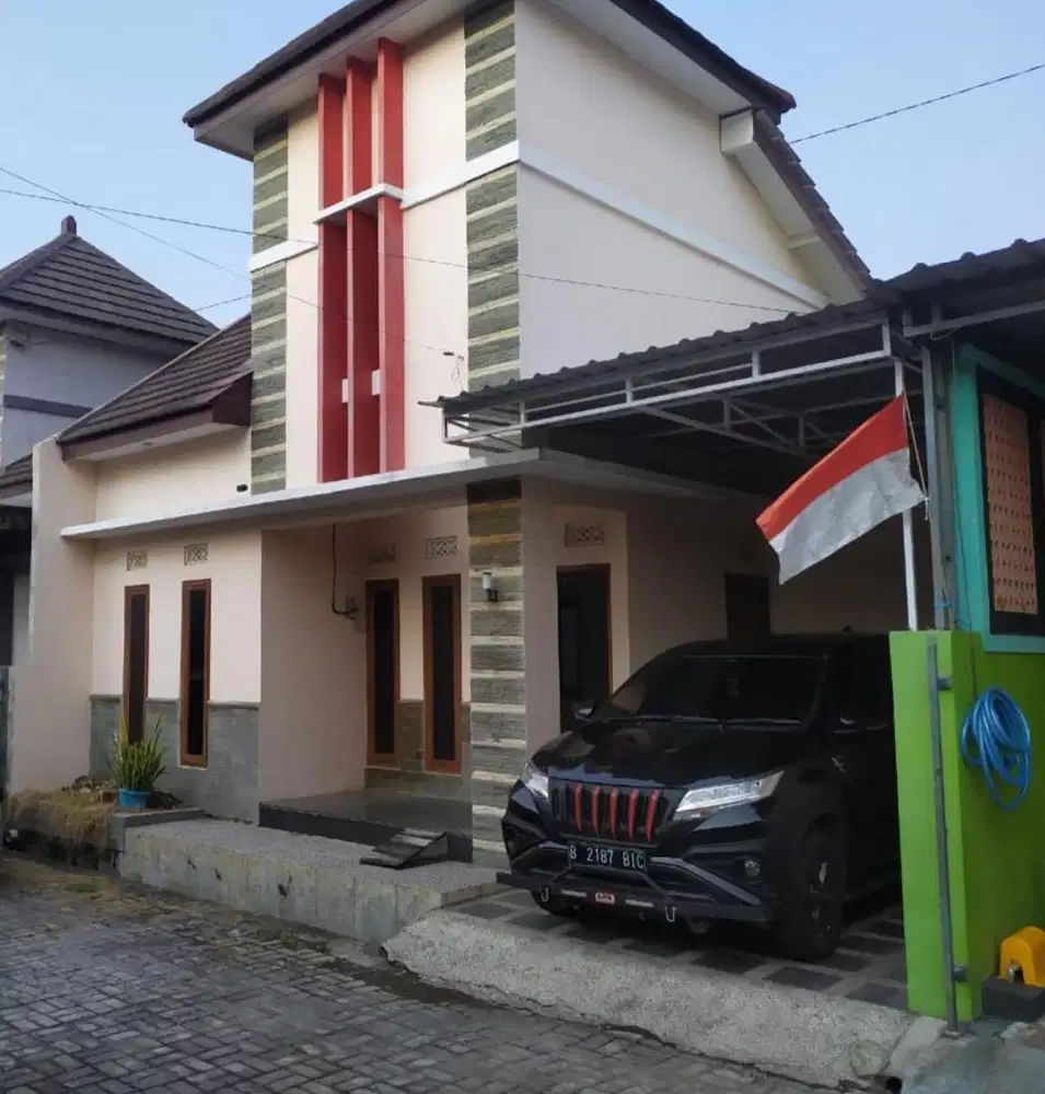 Sewa rumah di gentan sukoharjo jateng. Tahunan. Cluster