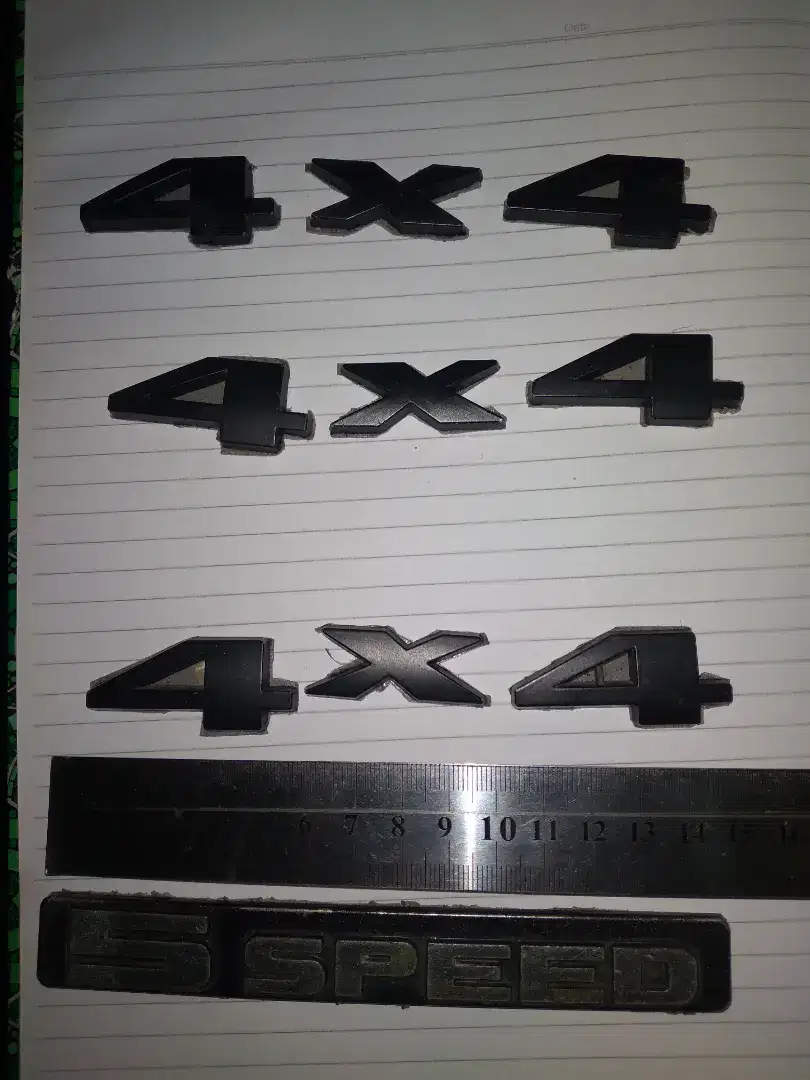 Emblem untuk mobil  4x4 ,  jimny katana jip, emblem 5 speed