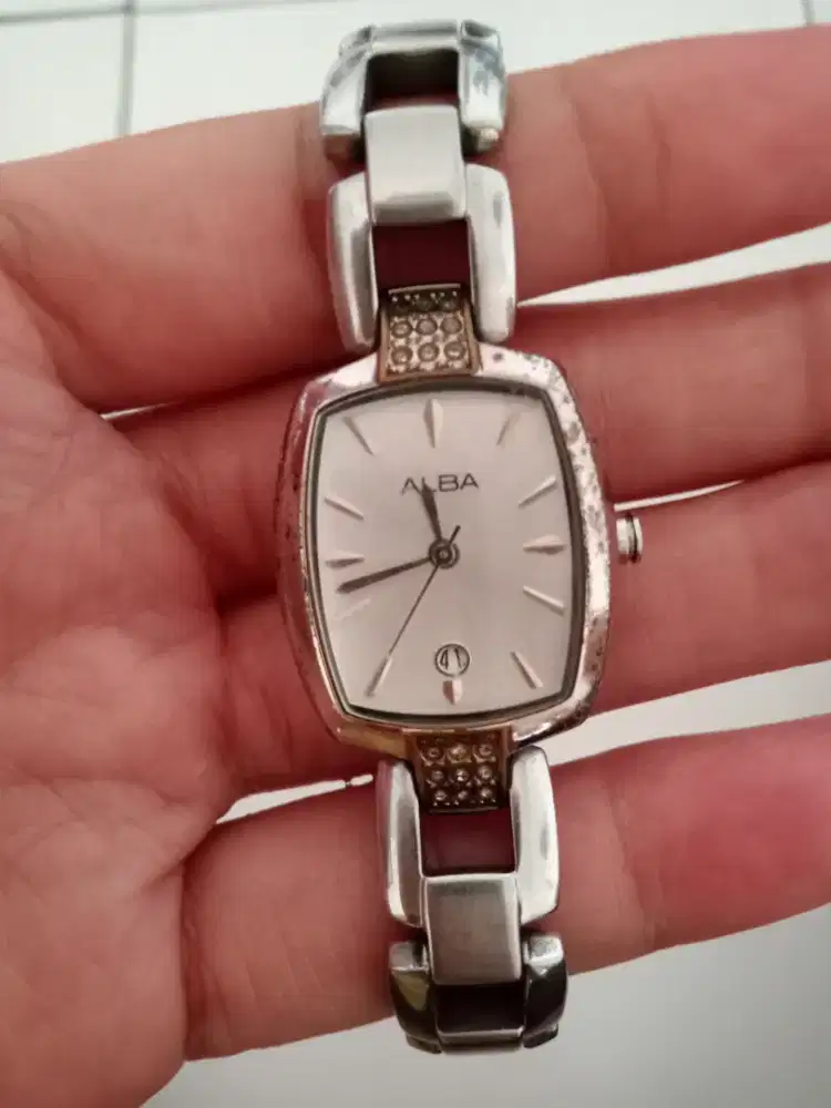 Jam Tangan ALBA wanita