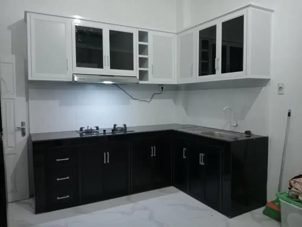 Kitchen Set Aluminium Murah Di Medan, Tempahan Kitchen Set Medan.