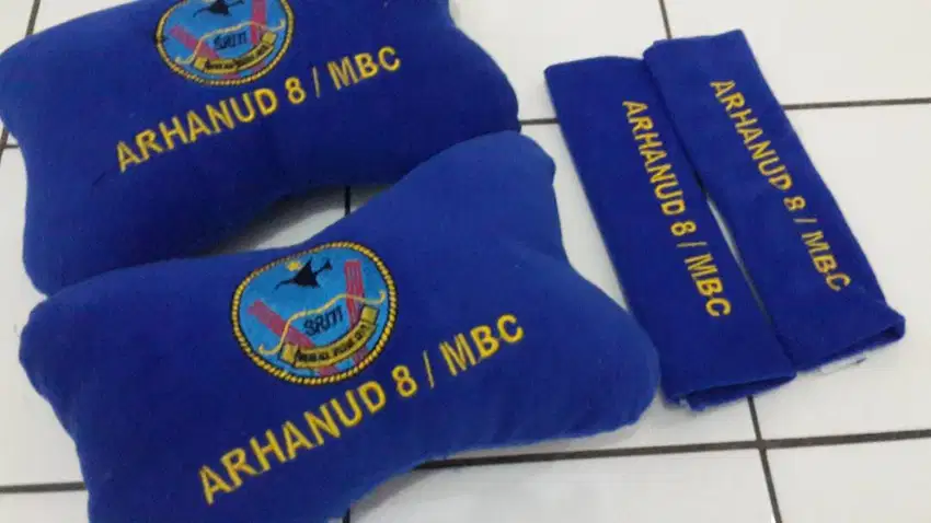 Bantal mobil , grosir bantal mobil murah, hadiah bantal bordir murah