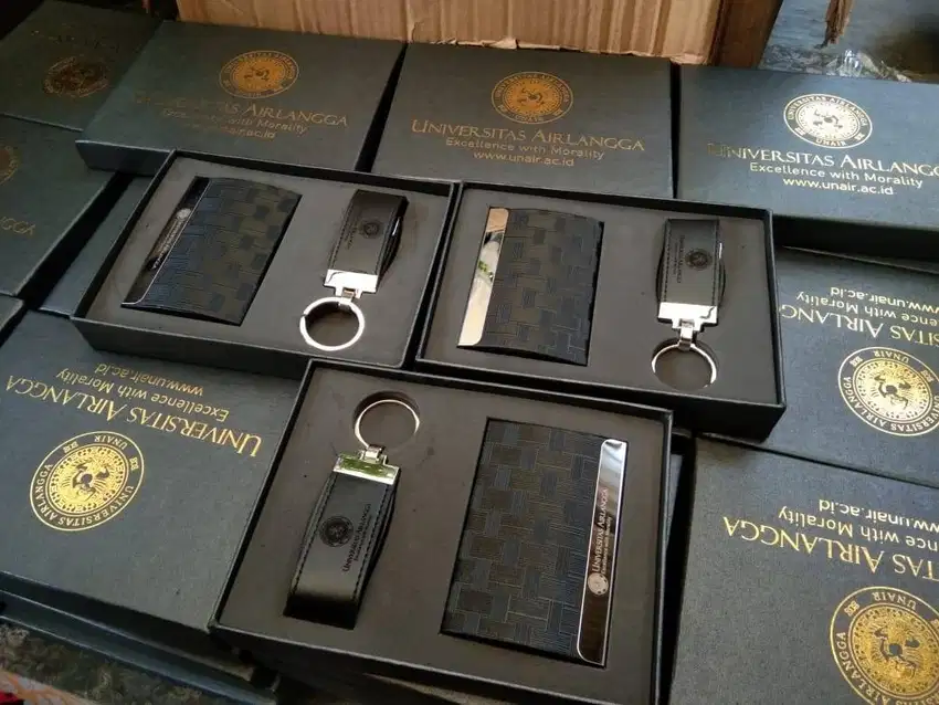 Souvenir Giftset Flashdisk Bulpen Gantungan Kunci Tumbler Agenda