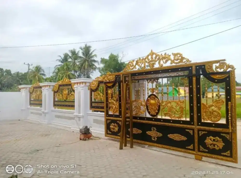 Pagar klasik tempah alferum