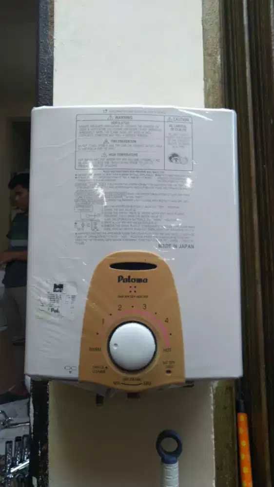 Pemanas air /water heater pake gas elpiji merk PALOMA