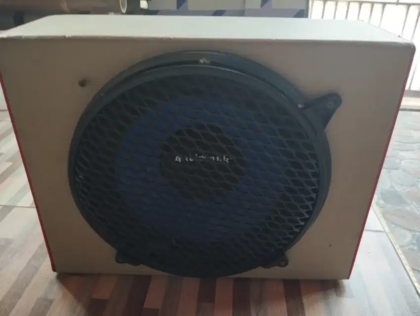 Subwoofer speaker 12 in