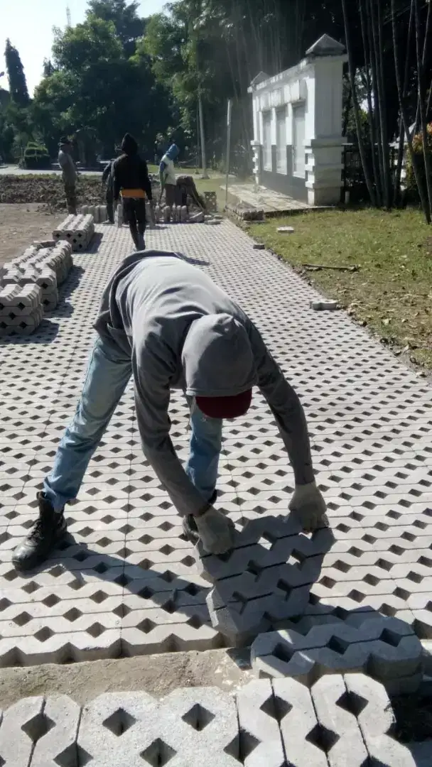 GRASS BLOCK,PAVING BLOCK,CONBLOK,BUIS BETON dll