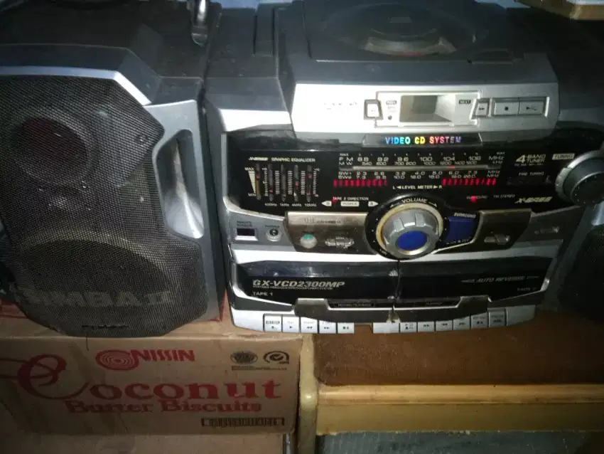 Dijual Tape Radio DVD Compo SHARP. SIMBA 2 TUNERADIO 4 BAND  FM STEREO