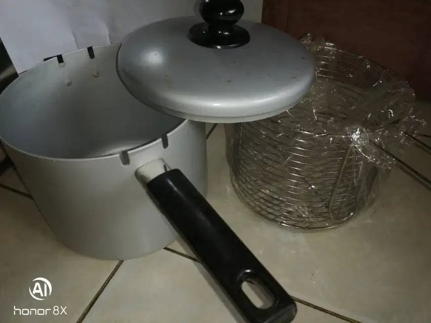 Deep Frying Panci