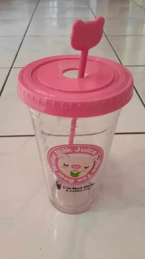 Aneka tumbler minum