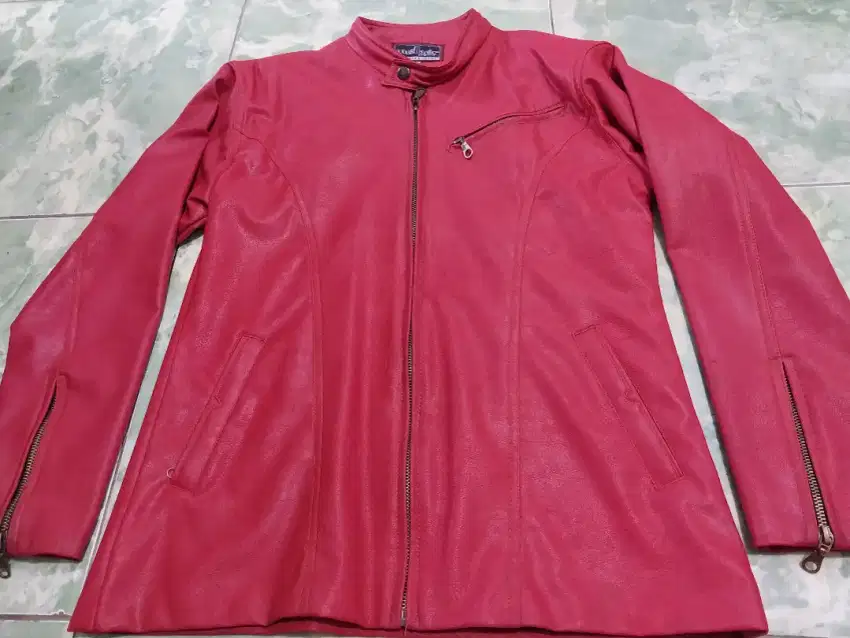 Jaket kulit caleb  cewek merah xl