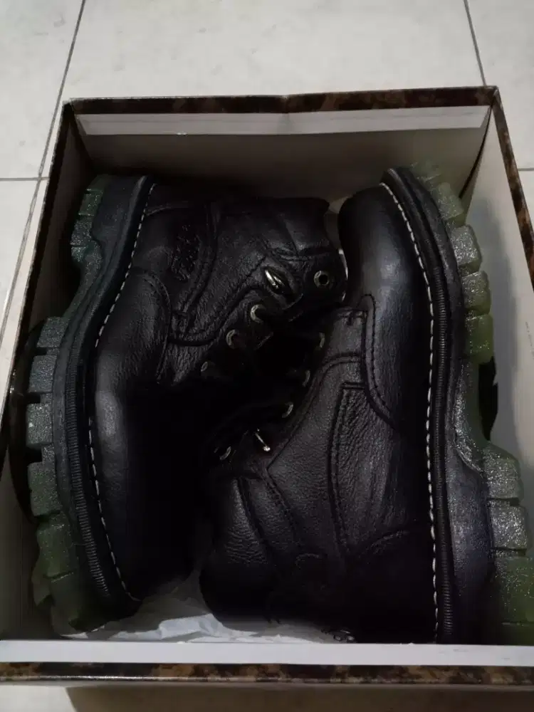 BORSA BOOTS WILDBULL