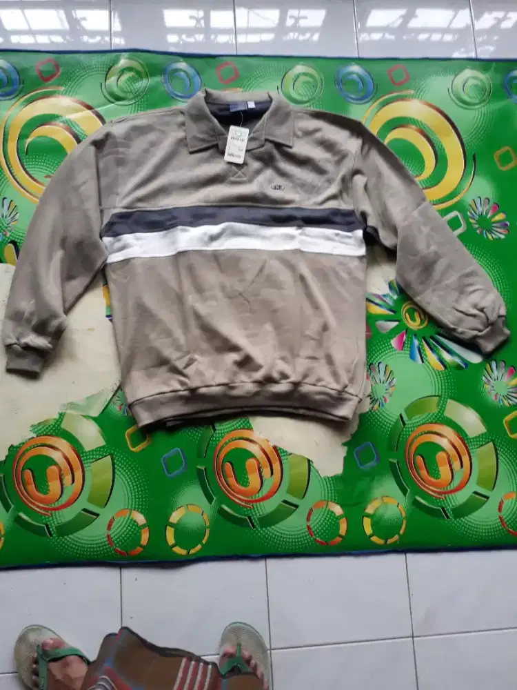 Diobral kaos sweater ukuran xl/xxl made in belanda