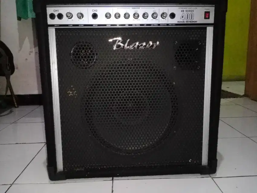 Ampli keyboard merk blezer KB 400 ( 12' ).