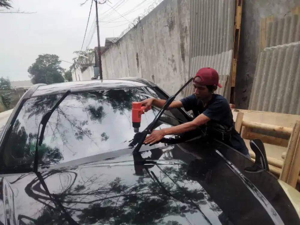 pasang kaca film mobil panggilan