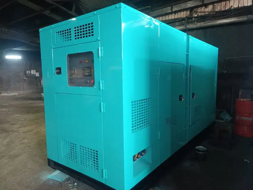 Genset mitsubishi 250 kva silent asli industri kondisi second bekas