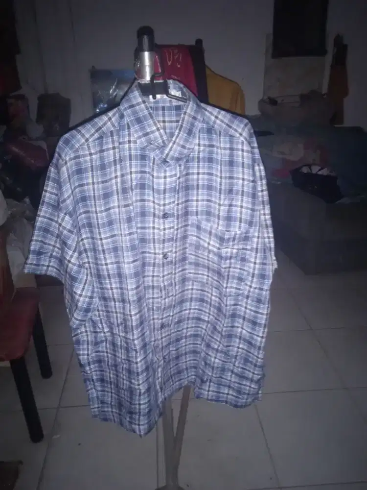 Kemeja cowok motif kotak