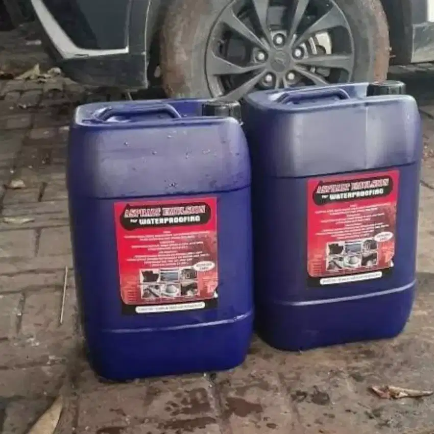 Asphalt cair Emulsion 20 kg for waterproofing