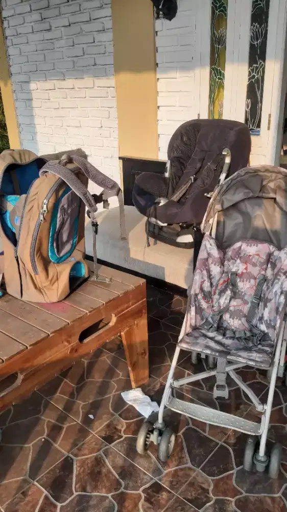 DORONGAN ANAK Stroller merk MOTHERCARE  & car seat MOTHERCARE MAXICOSY