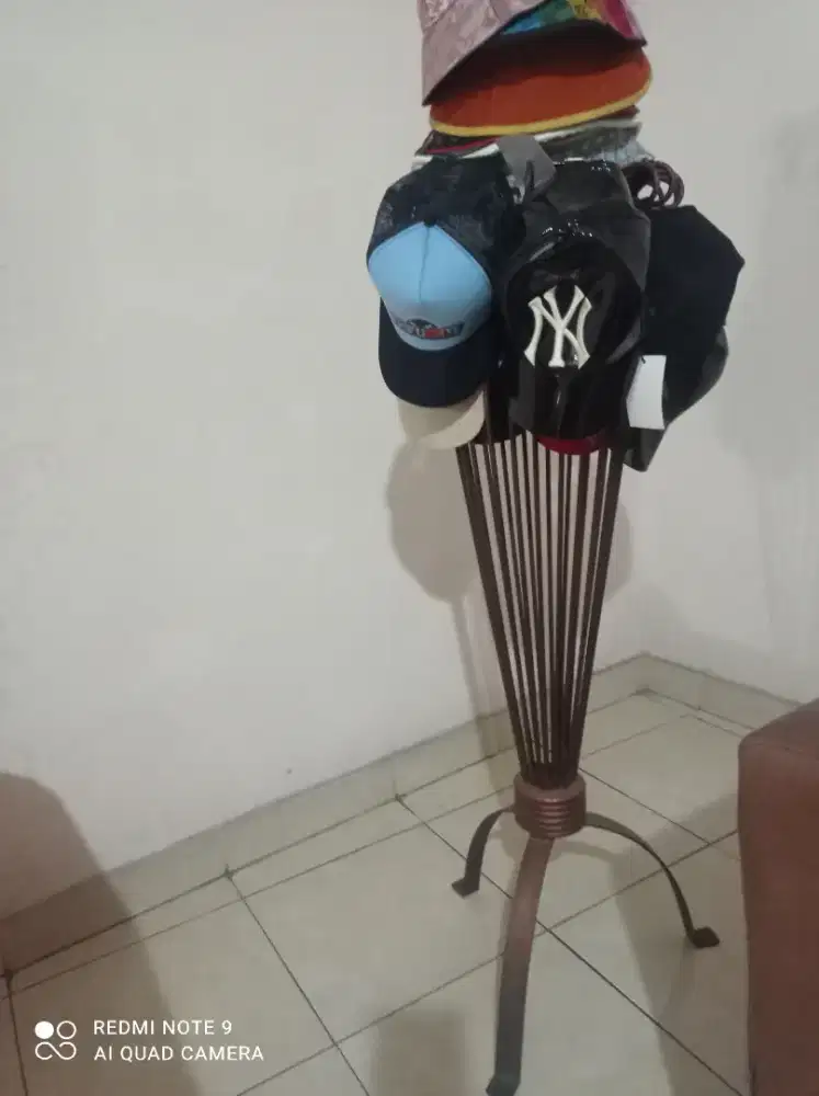 Standing flower besi  kokoh