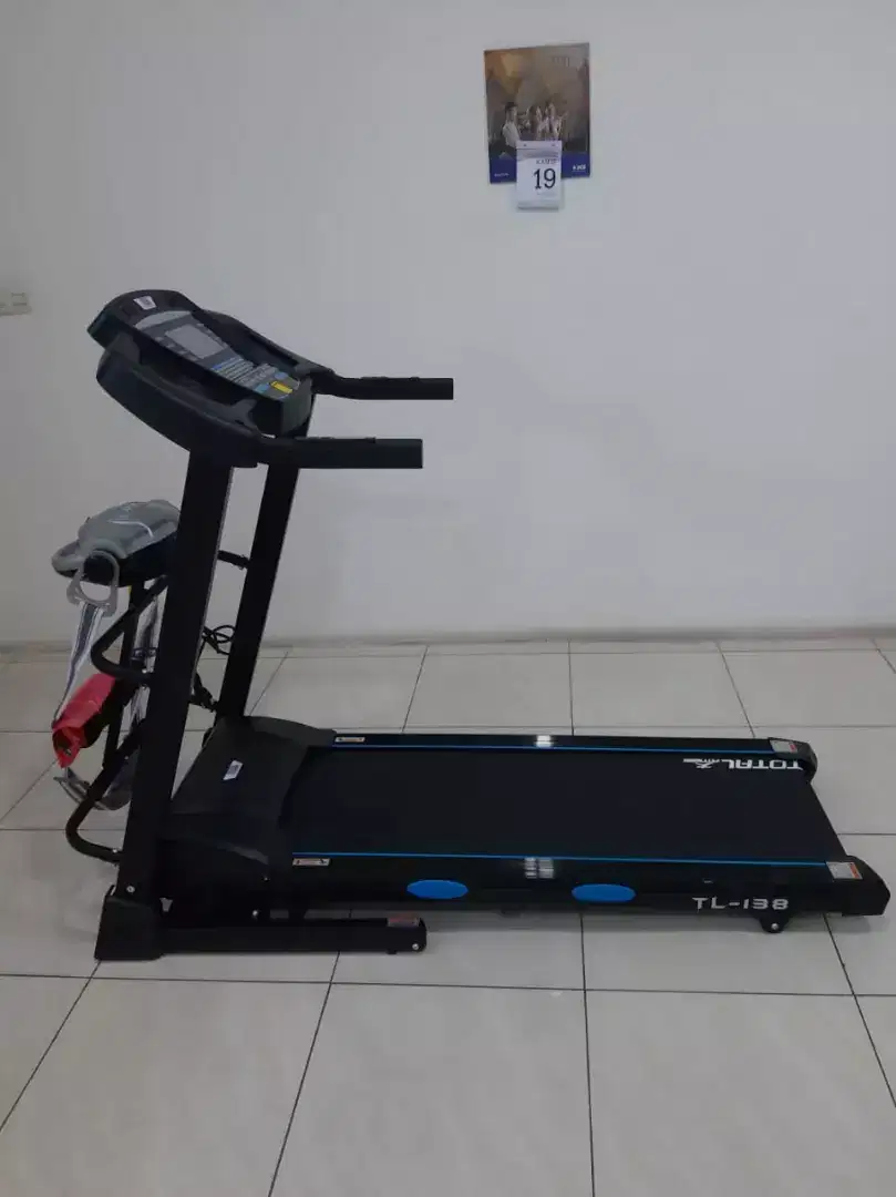 TREADMILL ELEKTRIK  TL 138 TIGA fungsi  incline otomatis