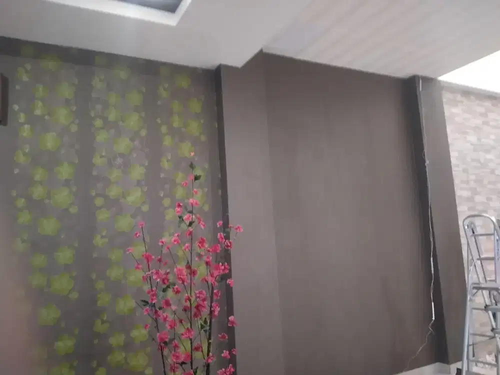 Menerima jasa pasang wallpaper (lem terpisah)