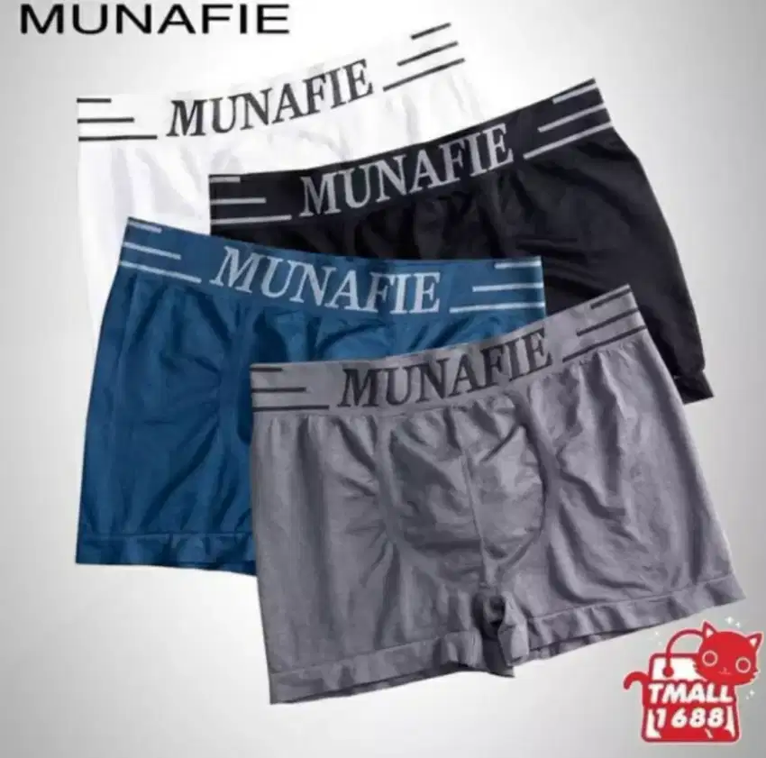 Munafie pria boxer