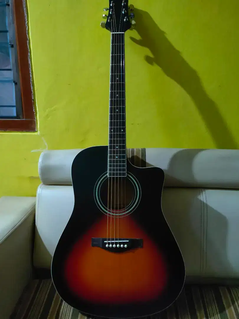 Gitar Akustik Custom Lokal High Quality