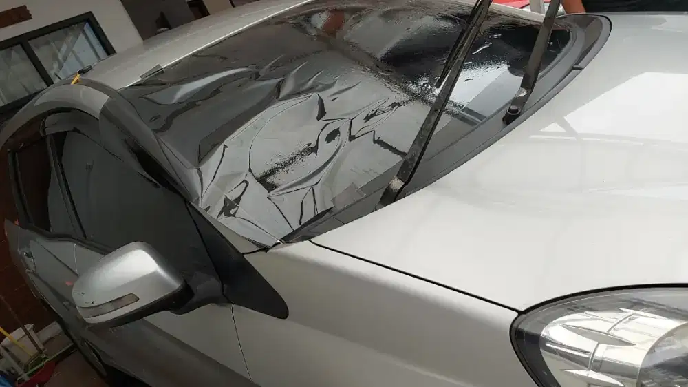 panggilan spesialis kaca film mobil