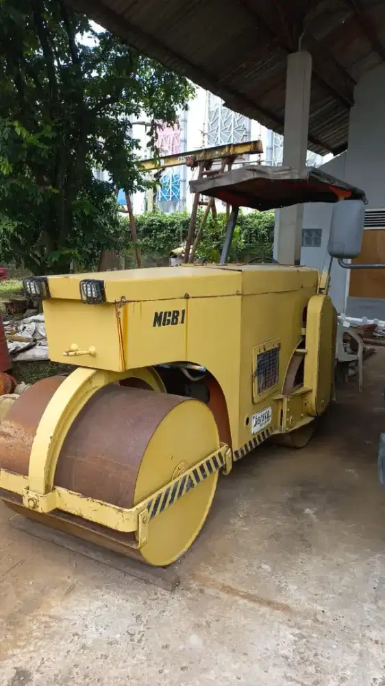 Dumptruck excavator becko pc50 75 breaker beko dozer wales vibro pc78