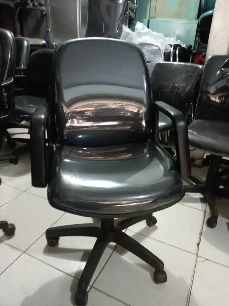 Kursi Bangku kantor roda & staff hadap