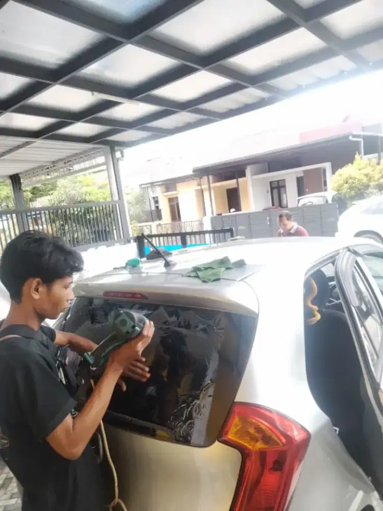 kaca film mobil berbagai merk murmer