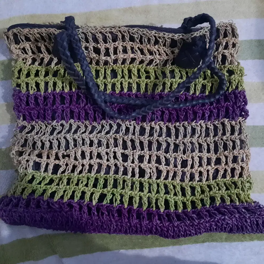 Tas rajut wanita [ uk. Large ]