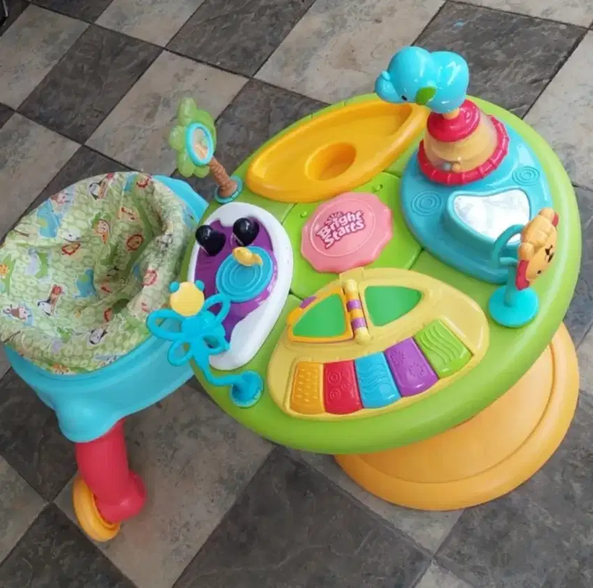 Brightstarts Around we go zippity zoo baby walker preloved music nyala