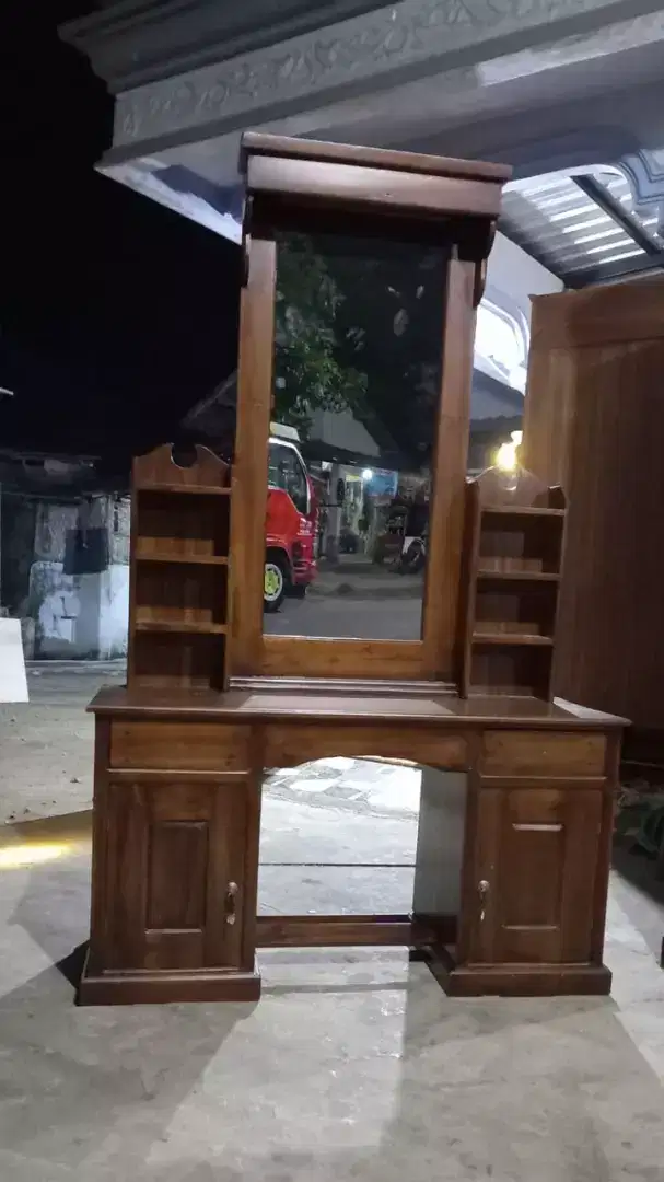 Meja Rias/Tolet Kayu 2pintu (JATI) GRATIS KIRIM