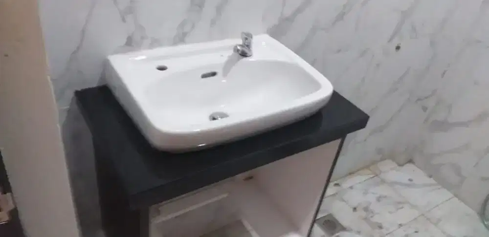 Westafel kamar mandi marmer&granit