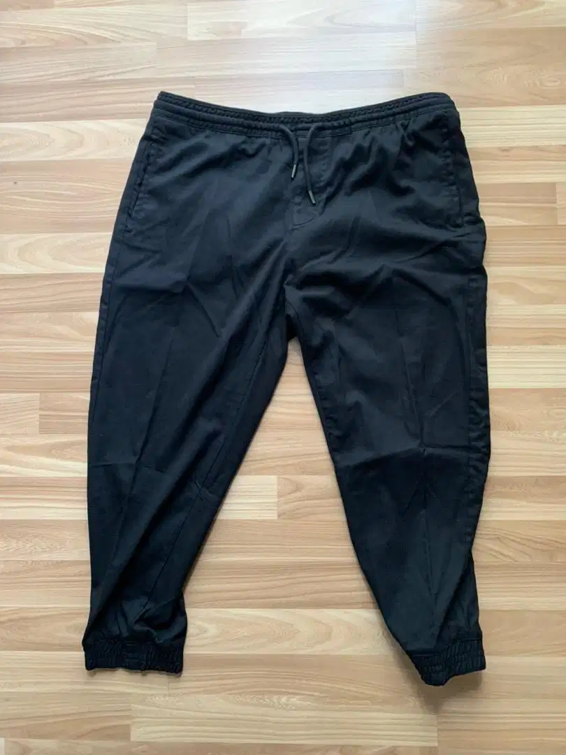 Zara jogger size 36/XL