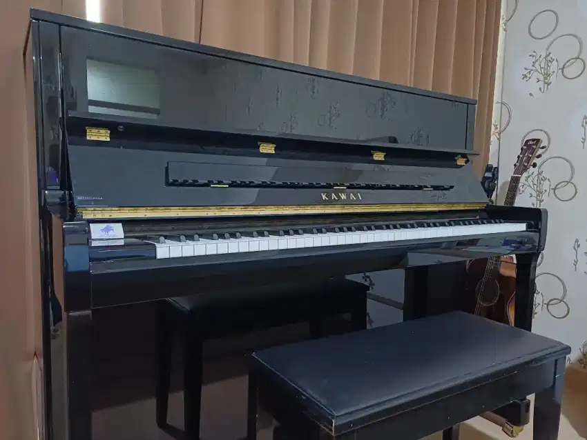 Kawai Upright K300