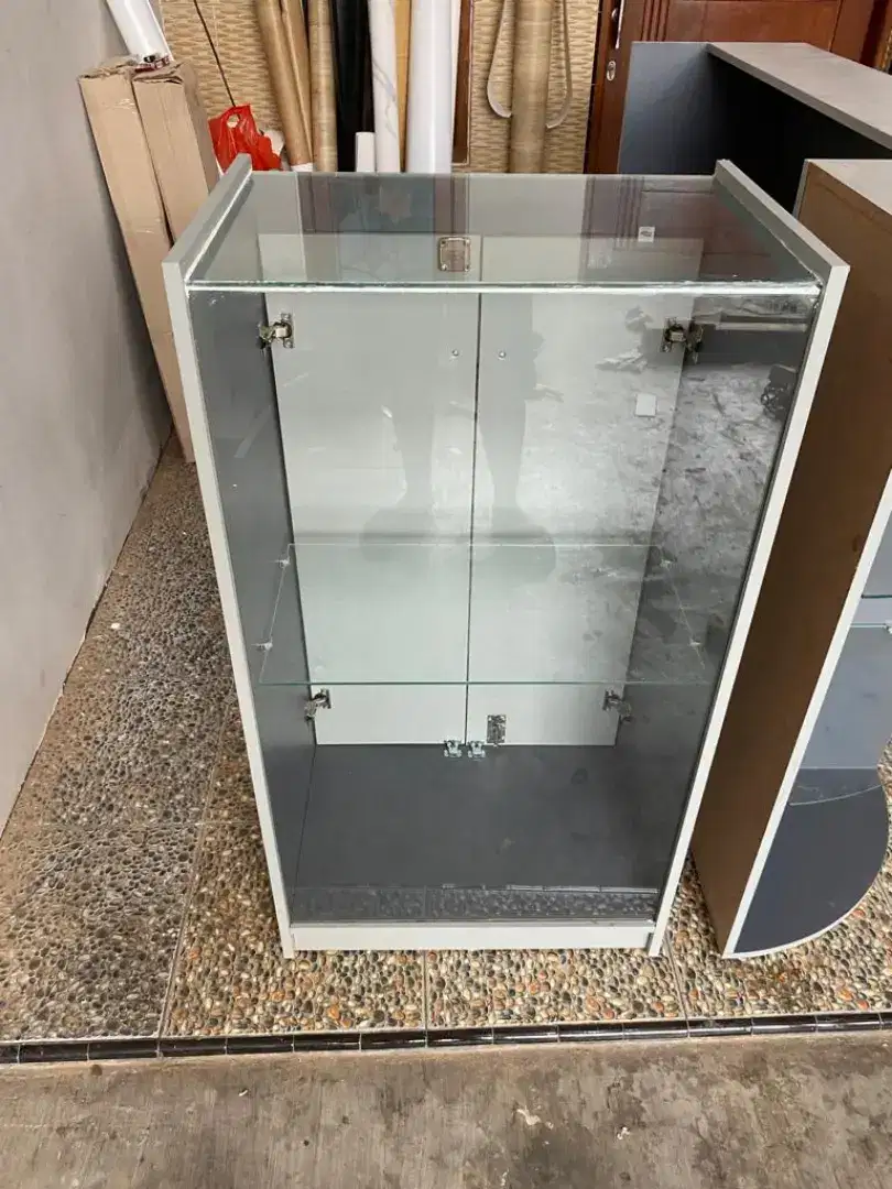 Meja etalase toko minimalis | 60x40x110cm