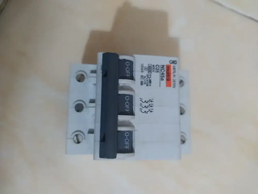 NCB 3 phase merk Merlin Gerin C 25