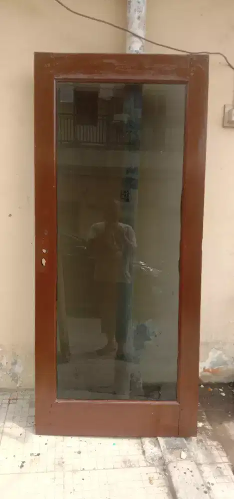 Daun Pintu kamper  dan kaca murah