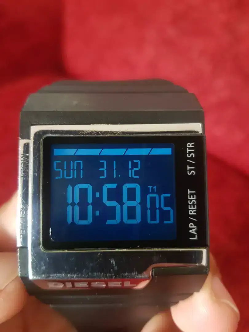 Jam Tangan Digital Diesel DZ7130