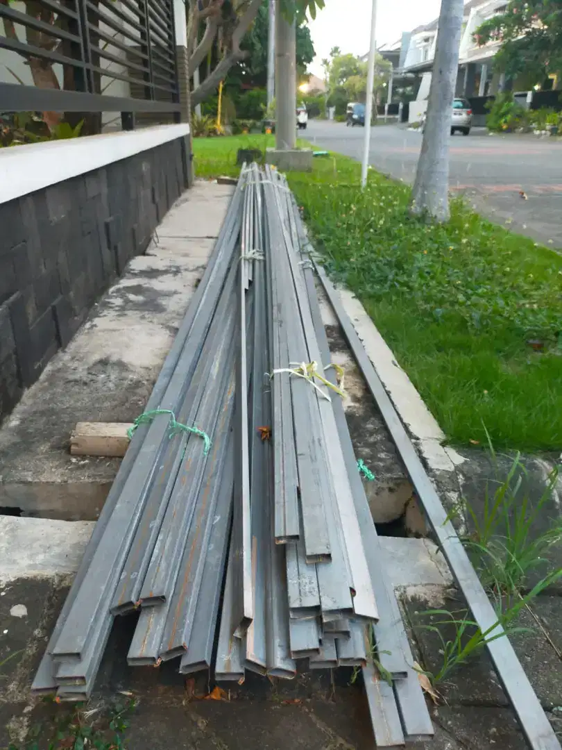 Jual beli segala macam barang bekas pangilan