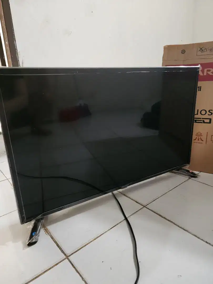 Televisi LED Sharp 32 Inch