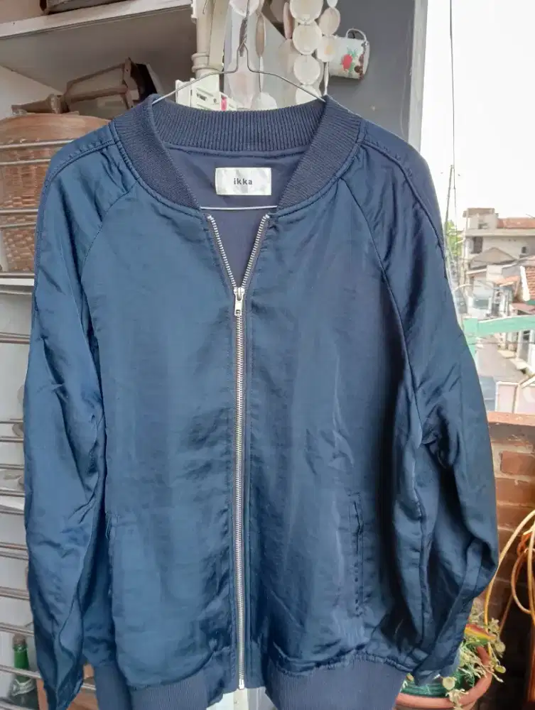 Jaket biru navy hickory