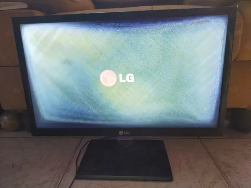 Monitor LG 22inc bekas