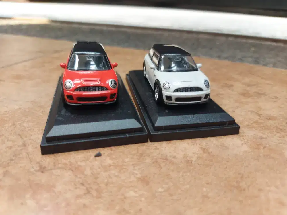 Die Cast Mini Cooper 1:64 Bburago Limited Edition Miniatur